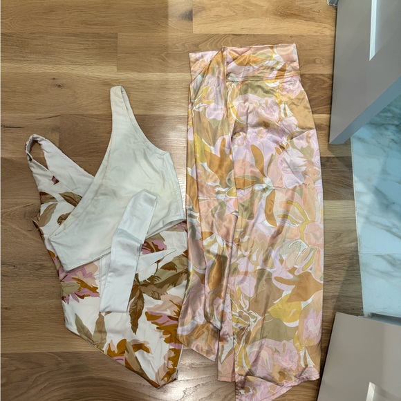 Baiia Mallorca Wrap One Piece (good) & Isla Skirt Bermuda (NWOT) - Picture 8 of 8
